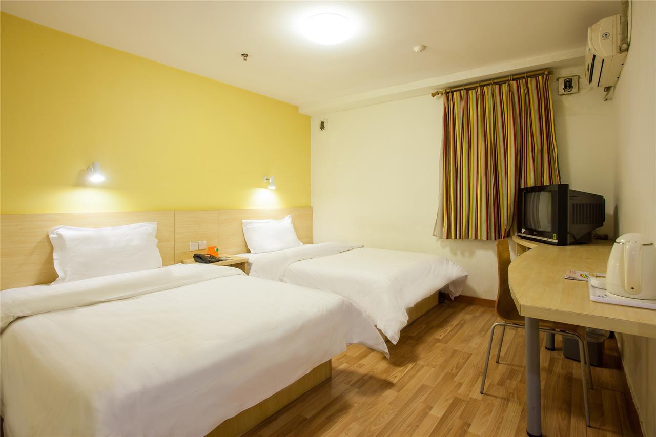 7Days Inn Beijing Yanqing Walmart Exteriör bild