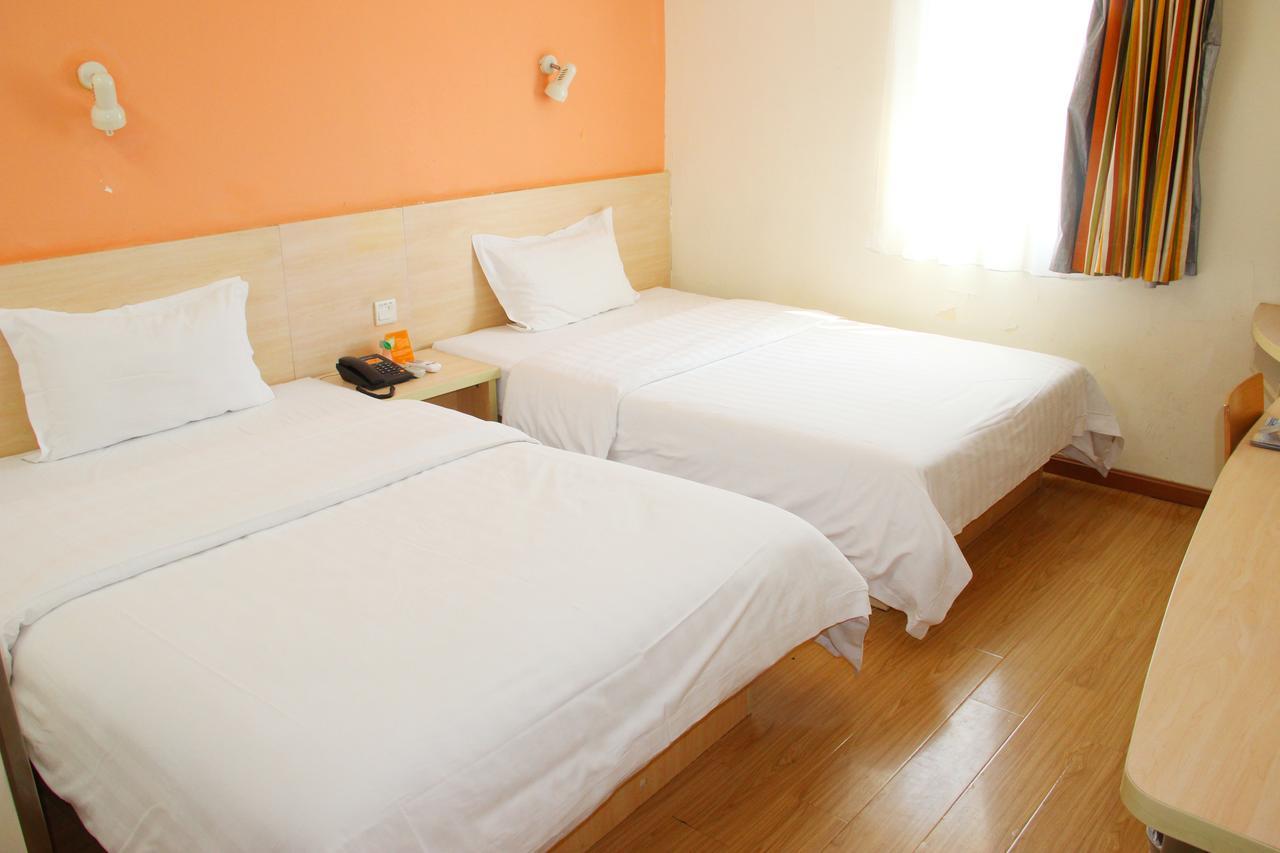 7Days Inn Beijing Yanqing Walmart Exteriör bild