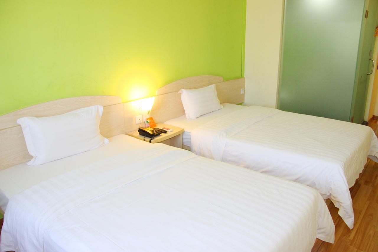 7Days Inn Beijing Yanqing Walmart Exteriör bild